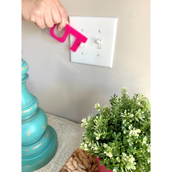 NWT!! Hands-Free Tool & Keychain BLACK - Picture 4 of 9